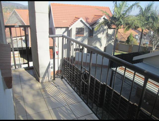 4 BEDROOM DUPLEX FOR SALE IN EQUESTRIA